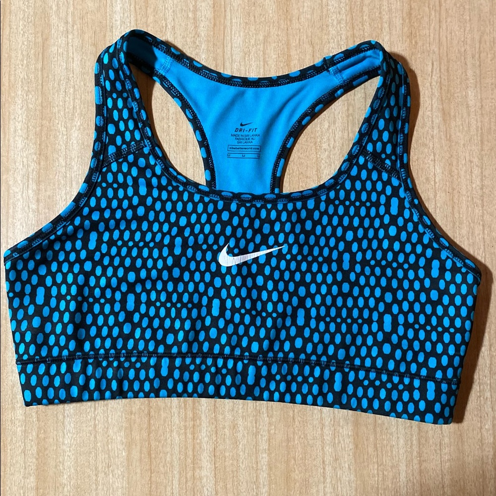 Nike Dri-Fit Sports Bra - Medium